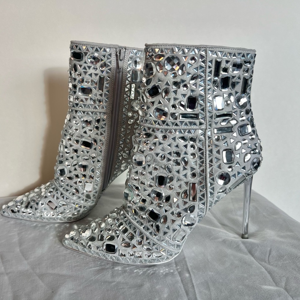 NWOT Steve Madden Crystalle Rhinestones Stilhetto Booties - Picture 12 of 12